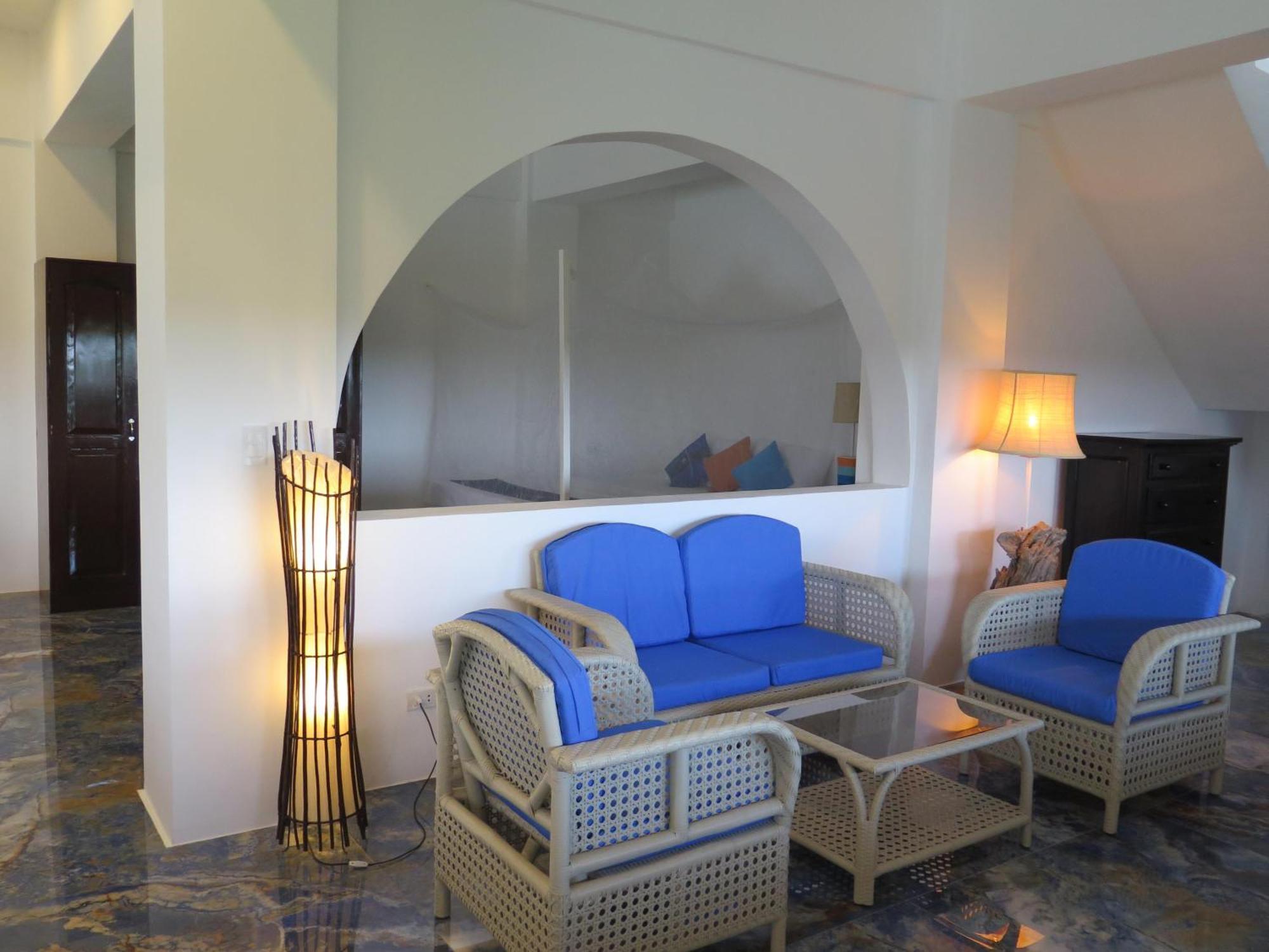 The Wild Orchid Resort - 몰볼 외부 사진