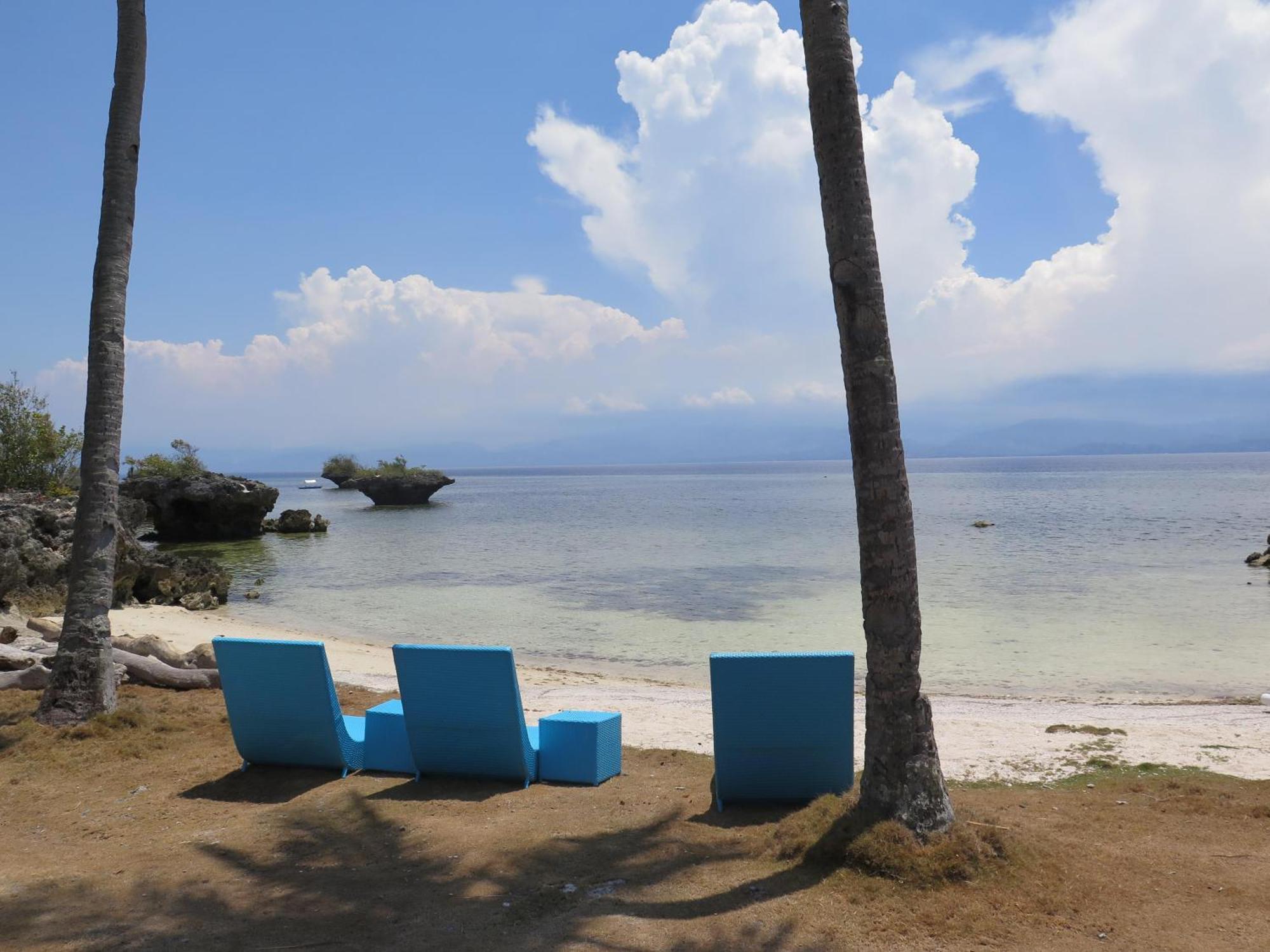 The Wild Orchid Resort - 몰볼 외부 사진